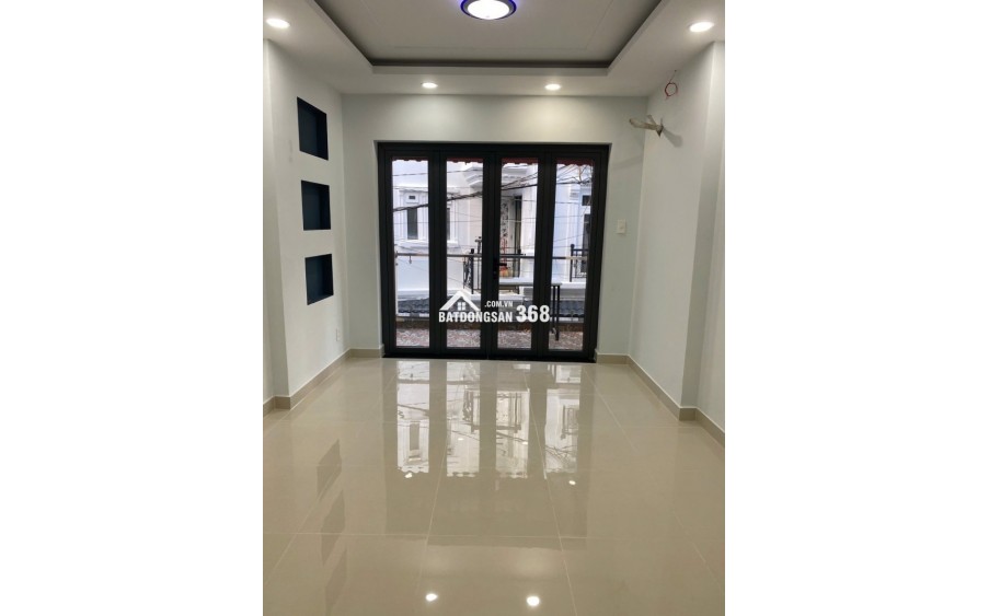 BÁN NHÀ HẺM Ô TÔ ĐƯỜNG CÁCH MẠNG THÁNG 8, P15, Q10