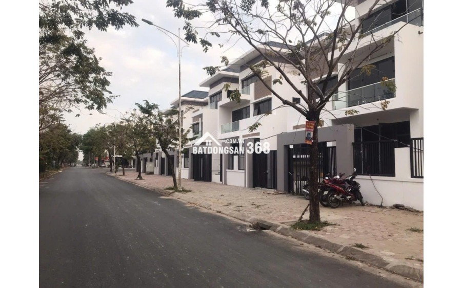 Bán nhà Lê Lợi,HĐ HN,kinh doanh , ô tô, thang máy,wiu đẹp , dt39m2,giá 9 ty
