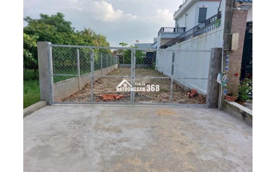 Bán gấp lô đất mặt tiền đường Tân Thông Hội, 173m2 full thổ cư, SHR