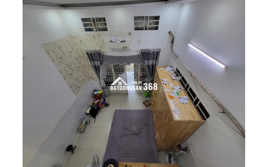 Nhà 2 tầng Hiệp Bình Chánh Thủ Đức, ngang 5m, giá 4.35 tỷ còn thương lượng