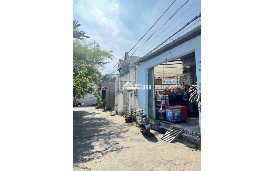 Nhà 125m² 3PN kinh doanh tạp hóa Nguyễn Xiển Long Thạnh Mỹ – 4.45 tỷ