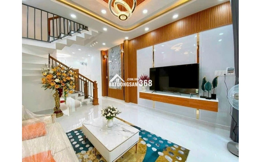 CẦN BÁN GẤP NHÀ 2 LẦU NGAY TRUNG TÂM TP. THỦ DẦU MỘT