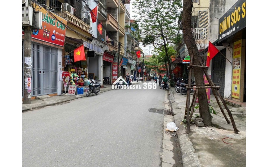 Nhà phố Bùi Xương Trạch, đường rộng, kinh doanh tốt, DT 83m2, Giá sốc nhỉnh 18 tỷ