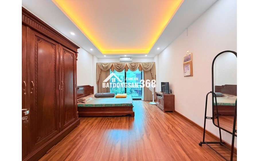 Nhà đẹp Lĩnh Nam 40m2 x 5 tầng, full nội thất. Cực gần phố, giá hợp lý, vào ở ngay