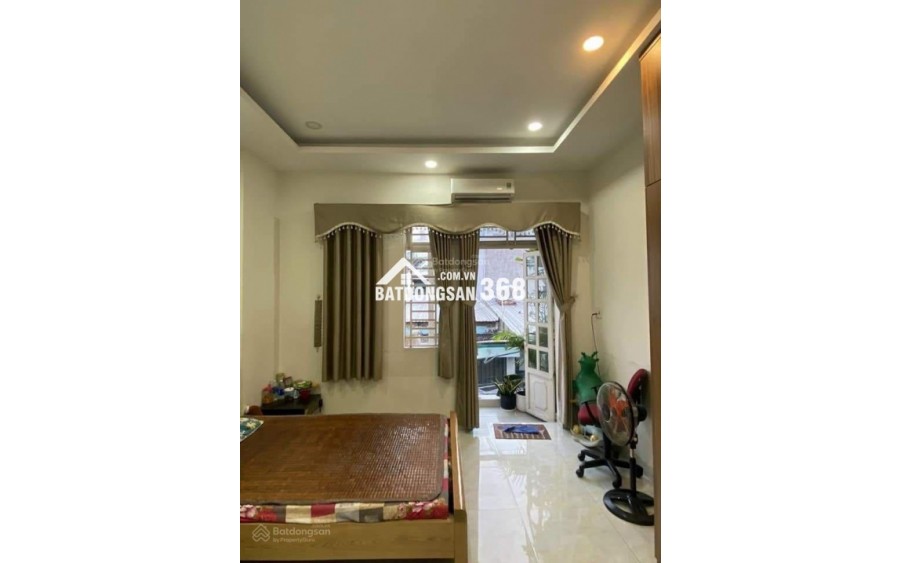 Mặt tiền nhựa view hồ triệu đô