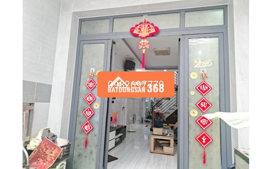 CĂN NHÀ 2 TẦNG, 48M2, HẺM LÊ VĂN LƯƠNG, QUẬN 7 - CHỈ 4.5 TỶ, SỔ HỒNG RIÊNG!