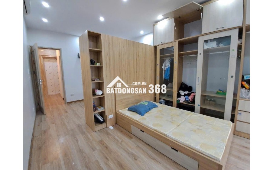BÁN NHÀ PHÂN LÔ NGUYỄN SƠN,45m2, 6 TẦNG-MT4m-GIÁ 11,95 TỶ, THANG MÁY