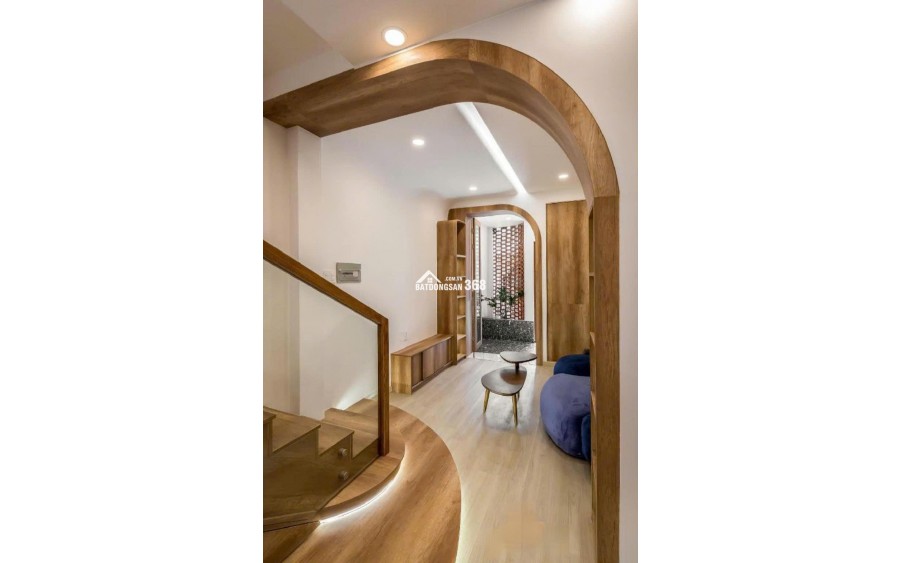 Nở hậu tài lộc (3.3/6.25) - 1 chiếc homestay xinh đẹp trong lòng phố_ sg quận 7 với thiết kế hiện đại full nội thất cao cấp gỗ tự nhiên, xịn xò.