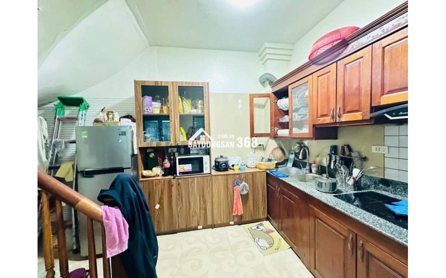 BÁN NHÀ NƠ TRANG LONG - HXH - 40M2 - (4.2X8 )- 3 TẦNG - 4 PN - PHÙ HỢP Ở GĐ LỚN - CẢI TẠO CHDV - CHỈ 5.6 TỶ