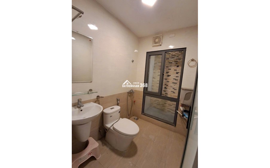BÁN NHÀ PHÂN LÔ NGUYỄN SƠN,45m2, 6 TẦNG-MT4m-GIÁ 11,95 TỶ, THANG MÁY