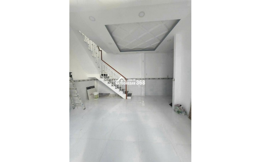 QUẬN 7 - hẻm Trần xuân soạn, ngang 4m, 2pn,2wc, cạnh CA phường vô cùng an ninh, nhỉnh 3 tỷ, tiện ích bao la...
0982697779 xem nhà và gặp chủ