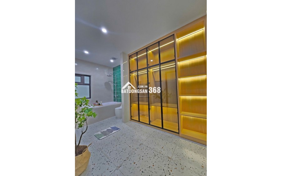 NGUYỄN TRÃI - THANH XUÂN - NHÀ LÔ GÓC – 42m2 - 5 TẦNG MẶT TIỀN KHỦNG 5.8M – Ô TÔ VÀO NHÀ