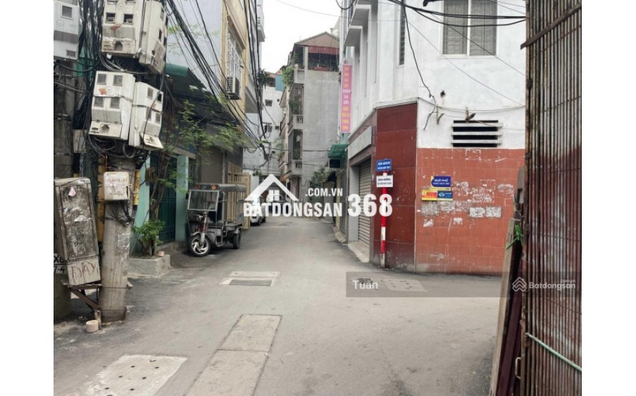 Bán nhà ngõ 358 phố Bùi Xương Trạch- Ngõ ô tô tránh- Ô tô đỗ cửa- 40m2- Nhỉnh 7 tỷ