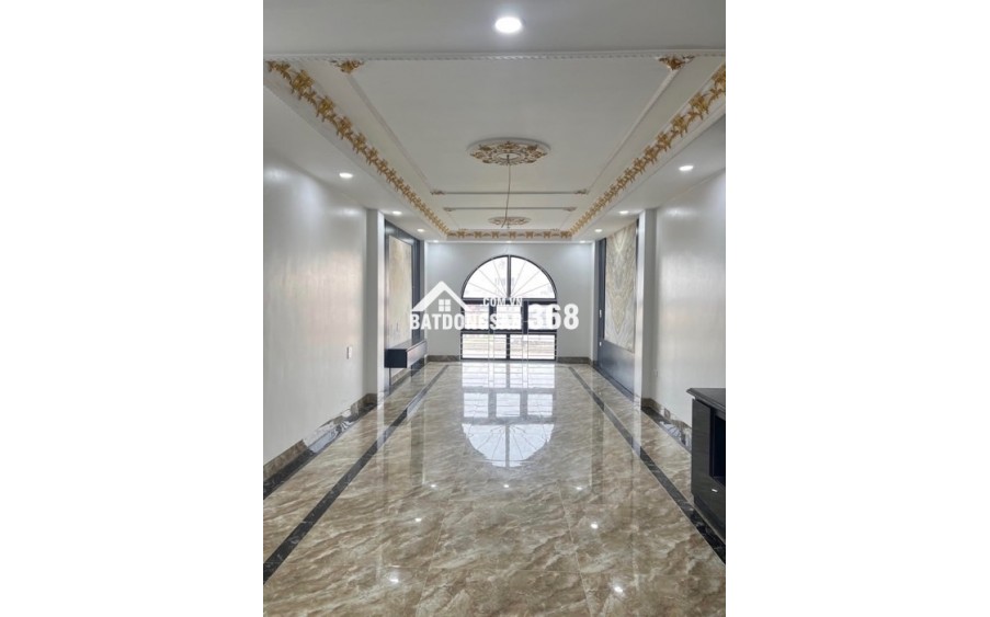 NHÀ MẶT PHỐ GẦN GAMUDA-VỈA HÈ- THANG MÁY NHẬP- 15,1 TỶ
