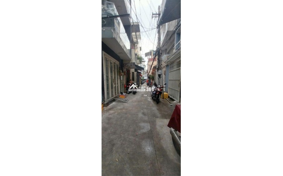 Nhà Trung Tâm Q10, Gần NowZone – DTSD 44m², Gác Suốt – Giá Mềm 3.X Tỷ