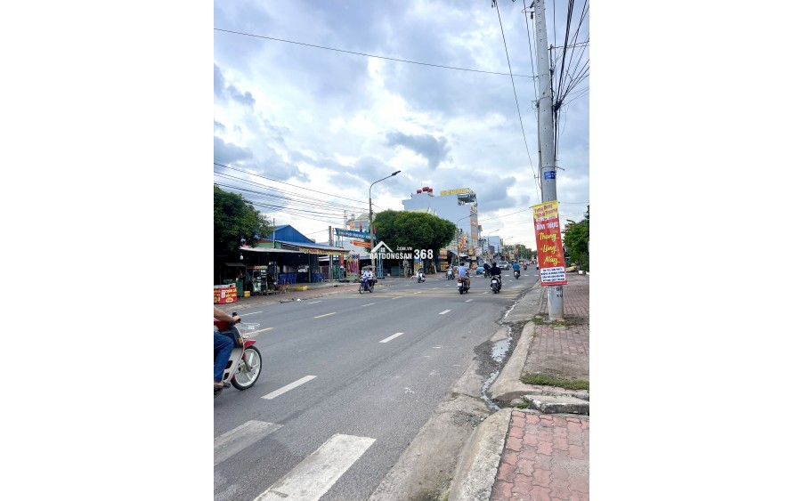 Bán Gấp Nhà Mặt Tiền Đường Hùng Vương,Huyện Trảng Bom Chỉ 6tyxx