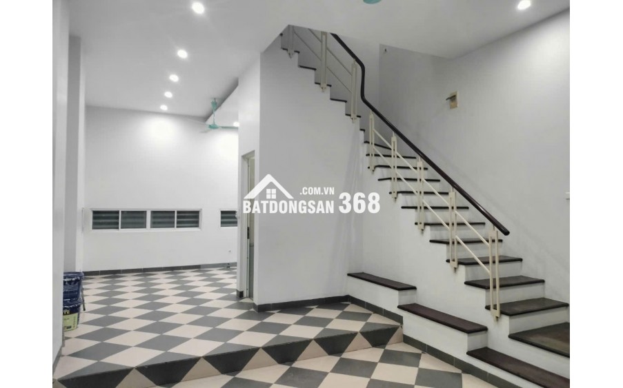 CĂN NHÀ CỰC VIP HIẾM THẤY TRONG CÙNG PHÂN KHÚC - QUY HOẠCH RA MẶT ĐƯỜNG LỚN.