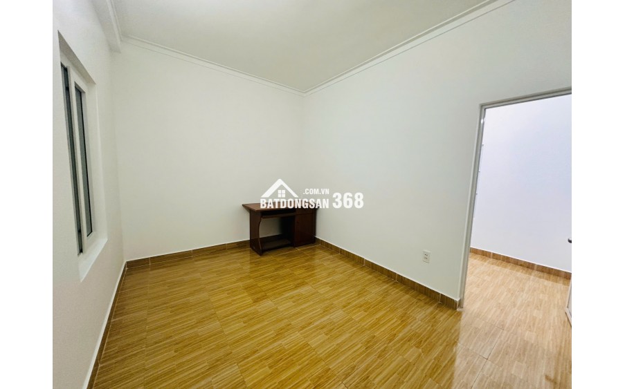 Bán nhà 41,5m2 3 tầng Hạ Lũng, Hải An gần trường mầm non, cấp 1,2, chợ Hạ Lũng, khu dân cư văn minh-- an ninh tốt, Giá hơn 2,8 tỷ