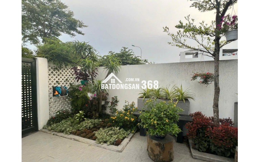 Sỡ hữu ngay căn nhà sân vườn đẹp gần đường Minh Mạng, Q.Ngũ Hành Sơn, TP. Đà Nẵng