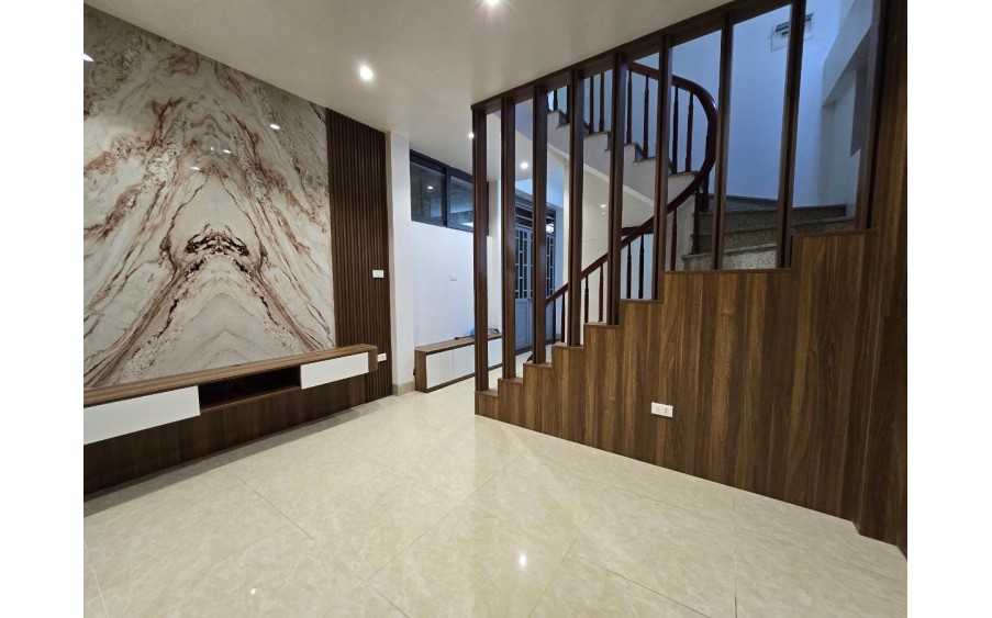 Bán nhà Trường Chinh - 31m2, mặt tiền 7m - Nhà đẹp full nội thất - 7,2 tỷ