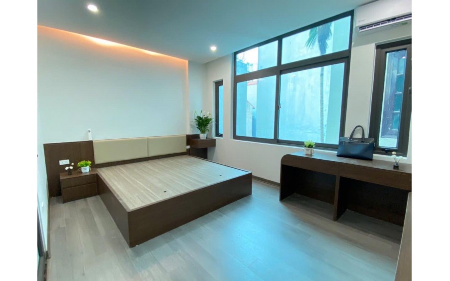 Bán nhà Quan Nhân - 30m2, mặt tiền 4.6m - Trung tâm Thanh Xuân - 7.98 tỷ