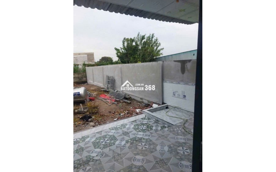 Bán nhà cấp 4 đẹp 252m2, 3PN, 1WC, mặt tiền rộng tại Tân Thông Hội