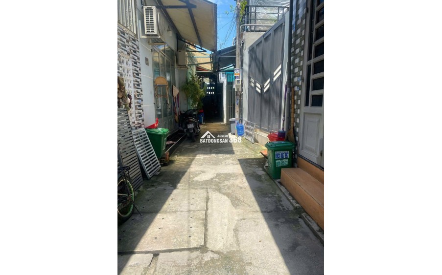 Nhà Đẹp Chủ Cần Xoay Vốn Gấp, Chỉ Hơn 1tỷ635 cho 50m2, SHR, GD Gọn Lẹ, Gần Mặt Tiền Tam Đông, Thới Tam Thôn, Hóc Môn