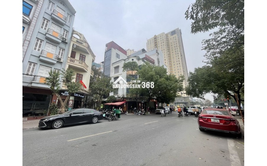 Siêu phẩm Trung Hòa – Cầu Giấy: 68m2, gần Big C, ô tô vào nhà – Mức giá không tưởng chỉ nhỉnh chục tỷ