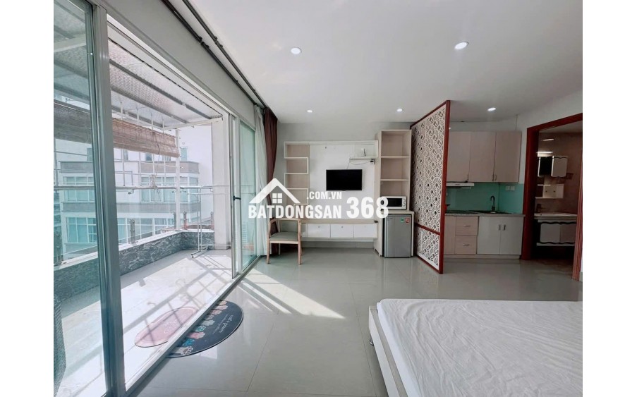 PHÂN LÔ VIP MẠC THÁI TỔ, TRUNG KÍNH TO - 80M2 7 TẦNG MT 5M 2 MẶT NGÕ - CÁCH PHỐ 1 NHÀ - Ô TÔ TRÁNH, DỪNG ĐỖ VÒNG QUANH - GIÁ BÁN 30 TỶ
