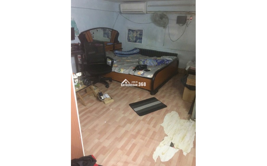 Cần bán căn hộ trung tâm quận 5 giá chỉ 2,4 tỷ