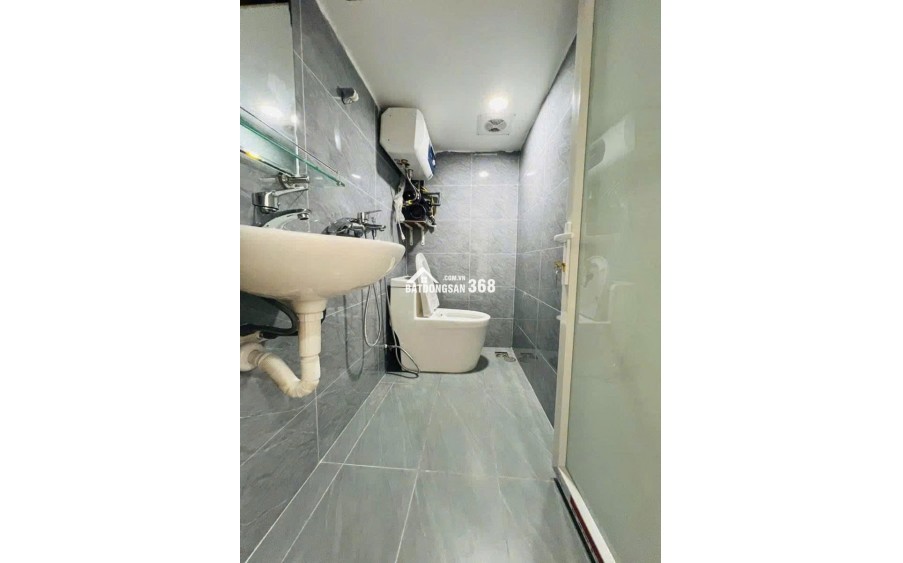 Bán căn nhà Ngõ phố Láng Hạ C1 P409 Hoàng Ngọc Phách