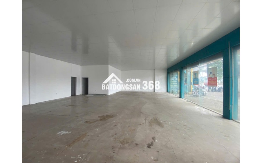 CHO THUÊ SHOWROOM, KHO XƯỞNG 543M2  MẶT ĐƯỜNG NGỌC HỒI -