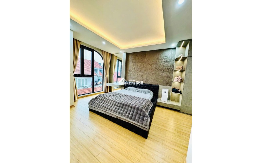 Bán nhà Lê Lợi,HĐ HN,kinh doanh , ô tô, thang máy,wiu đẹp , dt39m2,giá 9 ty