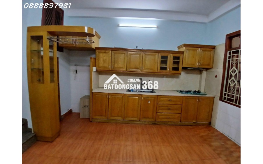 BÁN NHÀ 4 TẦNG HXH 6M GẦN SÂN BAY CHỈ 9.5 TỶ