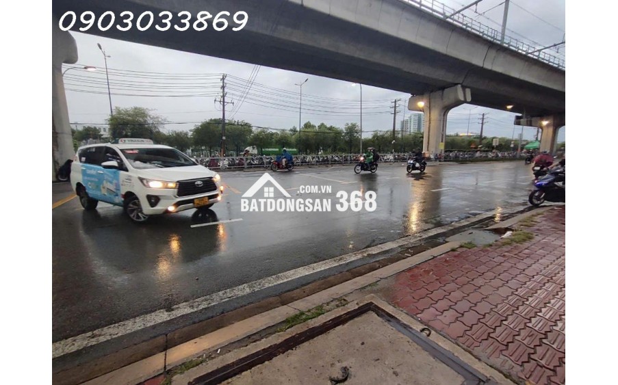 CẦN BÁN NHÀ 2 TẦNG MẶT TIỀN XA LỘ HÀ NỘI - ĐỐI DIỆN TRẠM METRO -  23 TỶ - 135M2 - 2 TẦNG