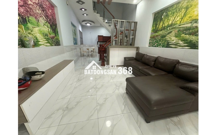 CHO THUÊ NHÀ 1 TRỆT 3 LẦU FULL NỘI THẤT, 160M2, 4PN, HẺM RỘNG 7M, Đ.THỚI AN 28, Q.12