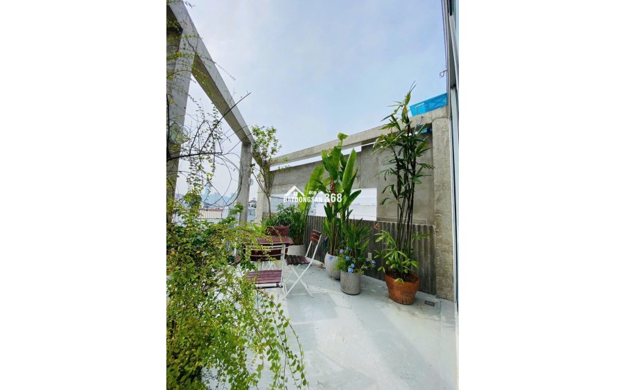 Nhà 4 tầng + lửng, thang máy, 11 phòng – MT Nguyễn Duy, Bình Thạnh – Giá 19 tỷ!