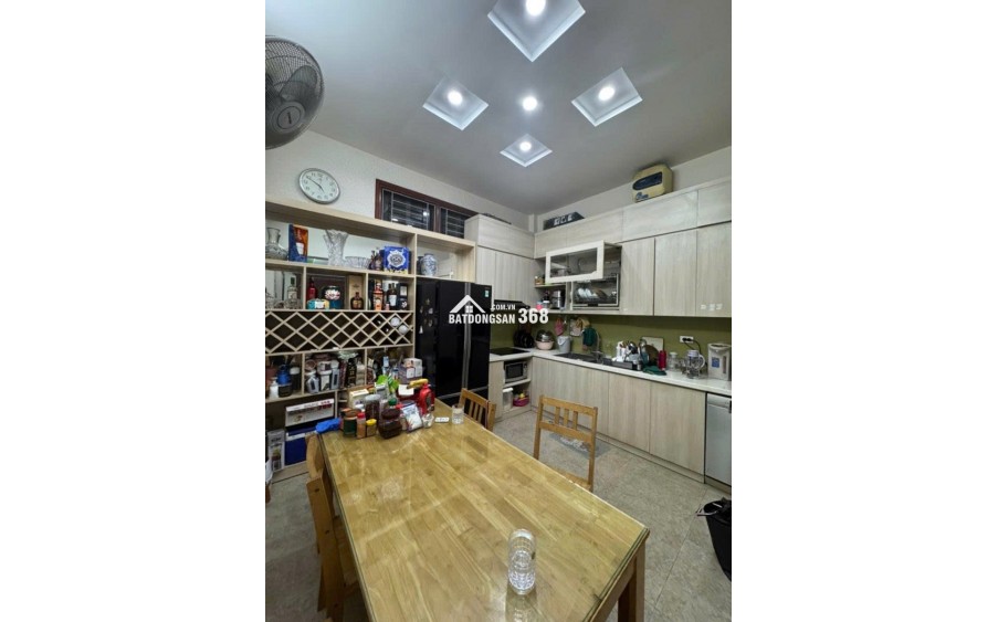 HÓT BÁN NHÀ - HAI THOÁNG , FULL NỘI THẤT , GẦM PHỐ , KINH DOANH TỐT , 51M2 * 4T