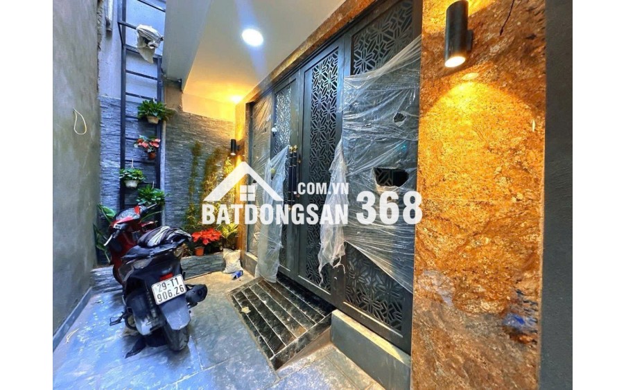 Siêu phẩm CCMN thang máy,đường Láng,Đống Đa,hạ 1 tỷ,15 tỷ x,63m2,6T