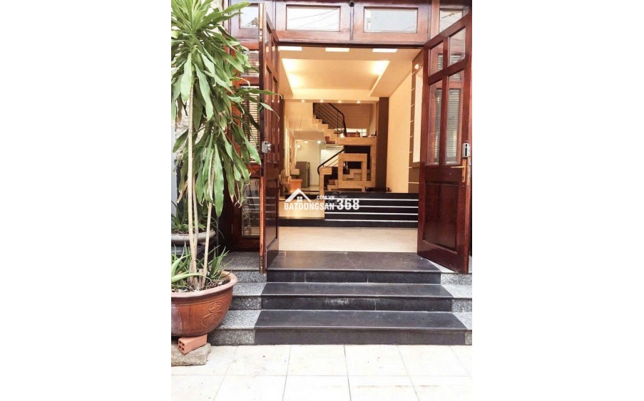 CHO THUÊ NHÀ HẺM XE HƠI, 1 TRỆT 3 LẦU (DTSD=250M2), 5PN +NỘI THẤT, GIÁ TỐT P.26, Q.BÌNH THẠNH