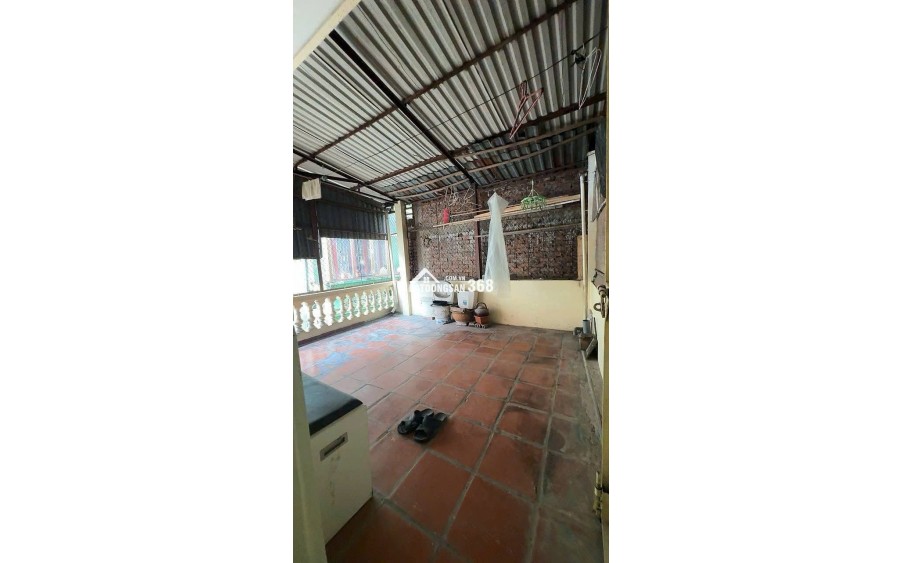 Gấp Cần bán nhà Nguyễn Khang 30m2 4 tầng full công năng - Oto đỗ cửa - Kinh doanh - Giá Nhỉnh 9T