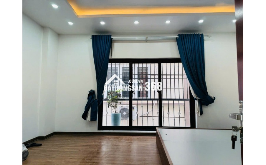 Cần bán Siêu Phẩm nhà Hồ Tùng Mậu 31m2 5 tầng full công năng - Giá nhỉnh 8t