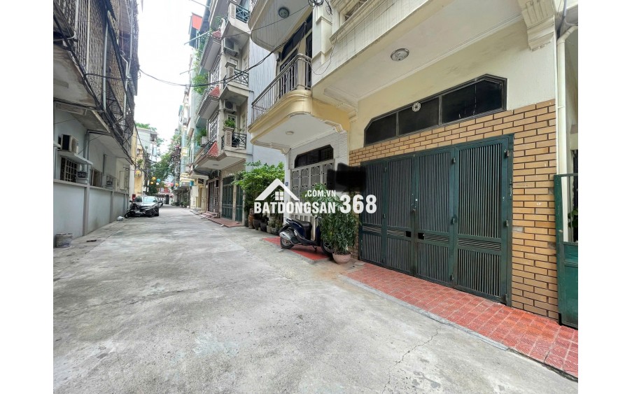 NHỈNH 10 TỶ- nhà Phân Lô MINH KHAI, Hai Bà Trưng, lô góc, Ô tô vào nhà.