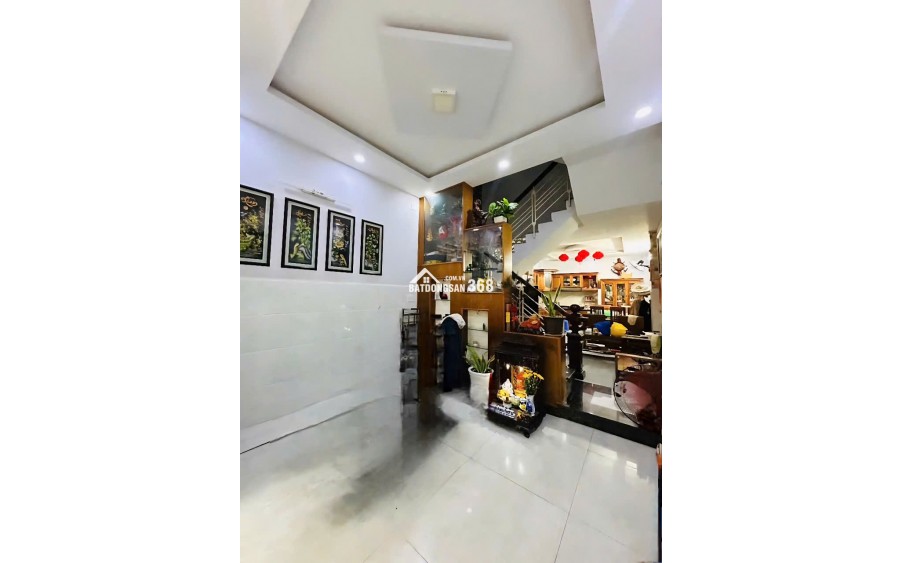 NGỠ KHÔNG CÓ NHÀ 4 TẦNG, NHỈNH 7 TỶ
AI NGỜ CÓ CĂN QUÁ ĐẸP, HXH, GẦN NGÃ 4 ÂU CƠ vs LẠC LONG QUÂN (TB).