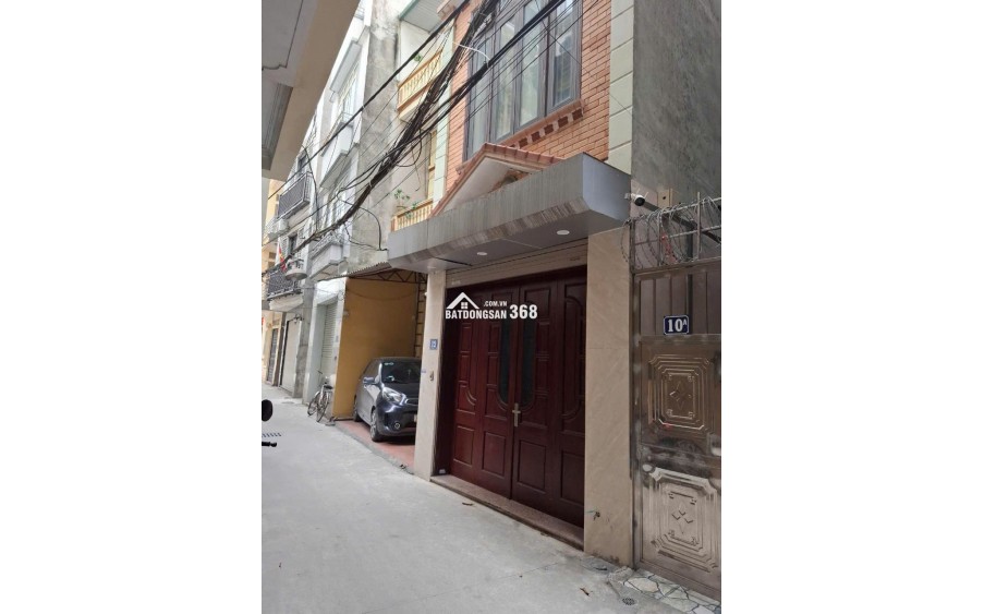 Ô TÔ ĐỖ CỬA - 3 MẶT THOÁNG - CỰC GẦN NGOẠI GIAO ĐOÀN.