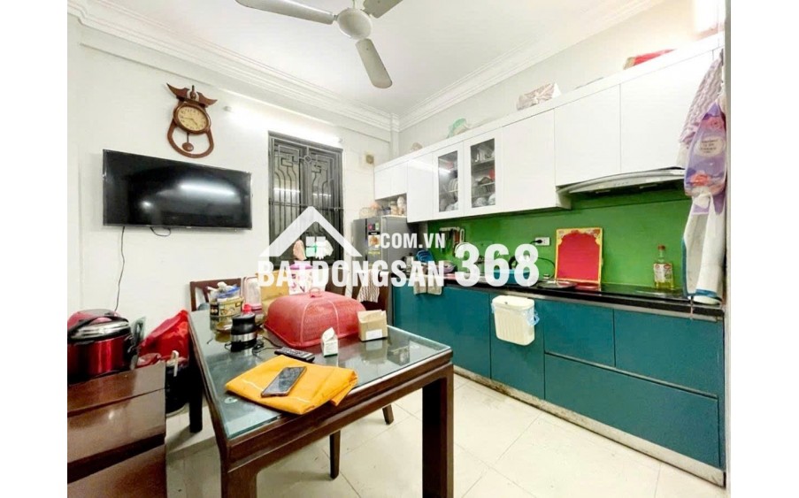 Hiếm Cần bán nhà Lê Thanh Nghị 43m2 4 tầng - Full công năng - Trung tâm Hai Bà Trưng - Giá Mềm