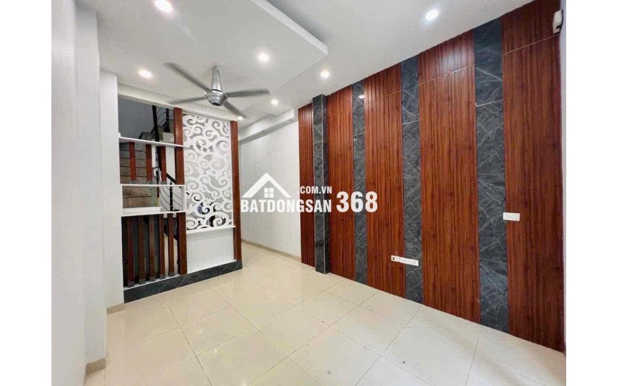 HotCần bán nhà Định Công Hạ 32m2 4 tầng - Full công năng - Giá gần 6T