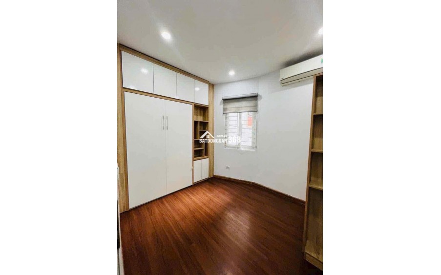 HotCần bán nhà Định Công Hạ 32m2 4 tầng - Full công năng - Giá gần 6T