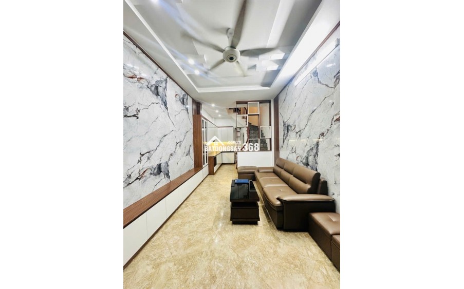 NHÀ MỚI SẴN Ở NGAY- THOÁNG SÁNG - KHU VỰC PHÁT TRIỂN- 30m RA Ô TÔ TRÁNH