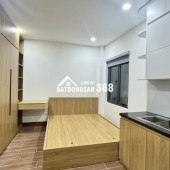 Bán nhà Hoàng Văn Thái, 60m2, 7 tầng, thang máy, 10 phòng cho thuê, full nội thất, 13,55 tỷ.